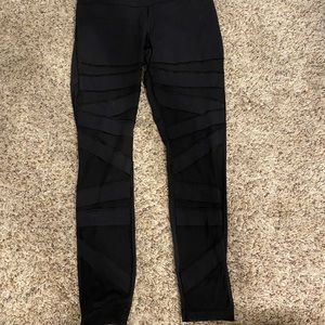 Lululemon Mesh Striped Wunder Unders